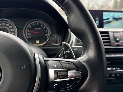 Used 2019 BMW M4 Coupe image 41