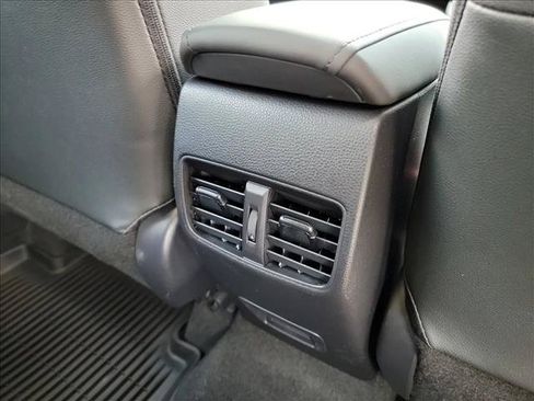 Used 2026 Toyota Corolla Cross XLE w/ Convenience Package FWD image 14