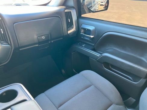 Used 2018 Chevrolet Silverado 1500 LT w/ All Star Edition image 10
