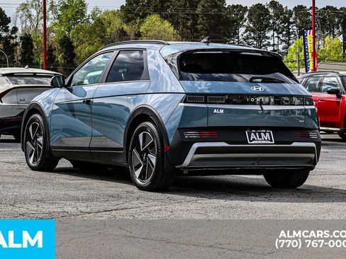 Used 2025 Hyundai Ioniq 5 SEL AWD/4WD image 7