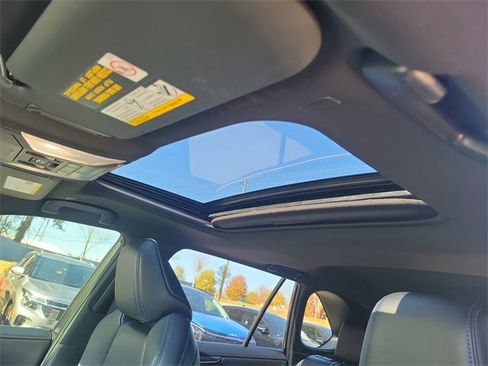 Used 2025 Toyota RAV4 XSE image 17