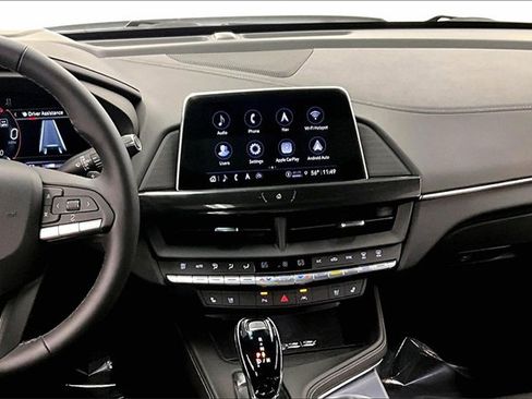 Used 2025 Cadillac CT4 Premium Luxury image 6