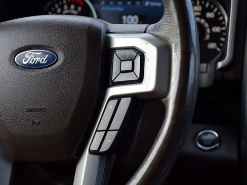 Used 2018 Ford F150 King Ranch image 26