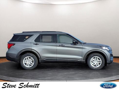 New 2026 Ford Explorer Active image 15
