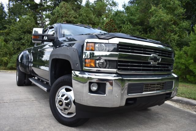 Used 2018 Chevrolet Silverado 3500 LTZ w/ Duramax Plus Package AWD/4WD image 5