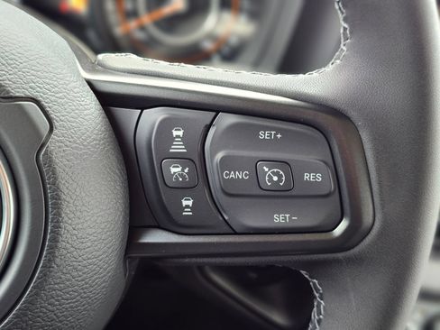 New 2026 Jeep Gladiator Sport AWD/4WD image 17