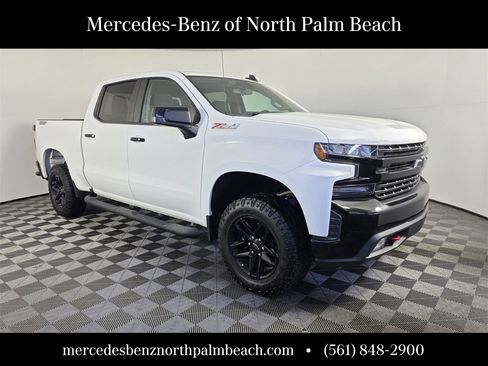 Used 2022 Chevrolet Silverado 1500 LT Trail Boss image 7