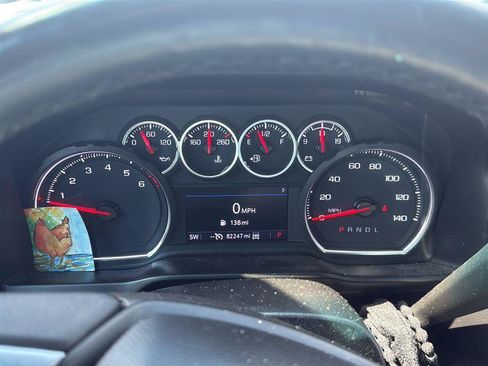 Used 2021 Chevrolet Silverado 1500 LT Trail Boss w/ Convenience Package II AWD/4WD image 4