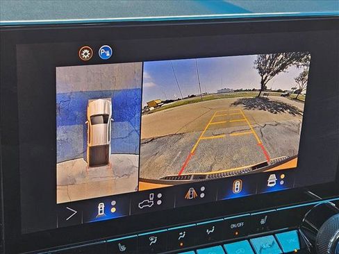 New 2026 Chevrolet Colorado LT w/ LT Convenience Package image 13