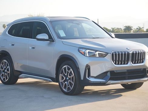 New 2026 BMW X1 xDrive28i w/ Convenience Package image 3