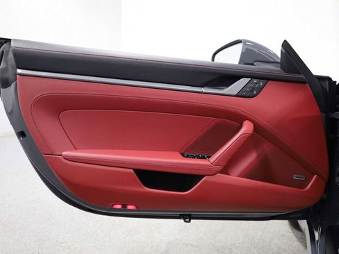 Certified 2025 Porsche 911 Carrera RWD image 16