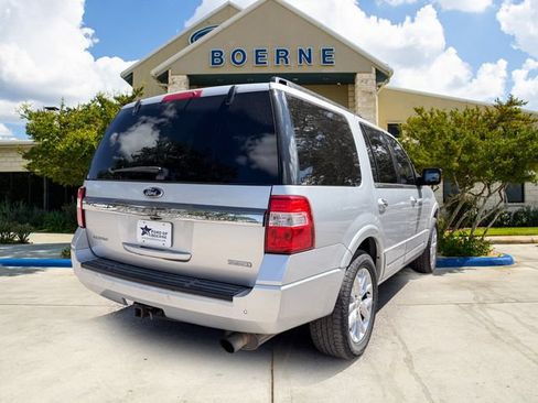Used 2015 Ford Expedition Limited w/ Equipment Group 301A RWD image 5