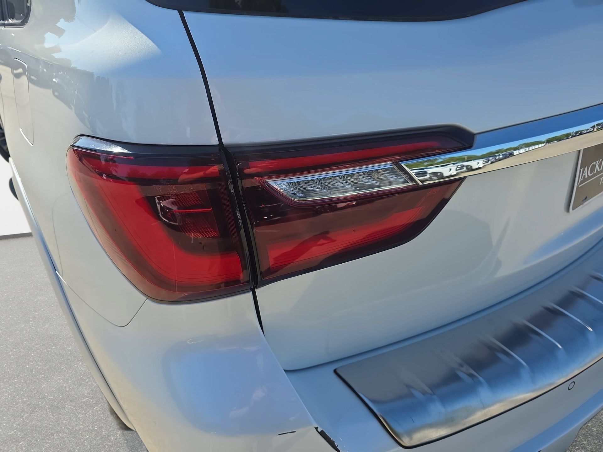 Used 2022 INFINITI QX80 Sensory w/ Cargo Package RWD image 33