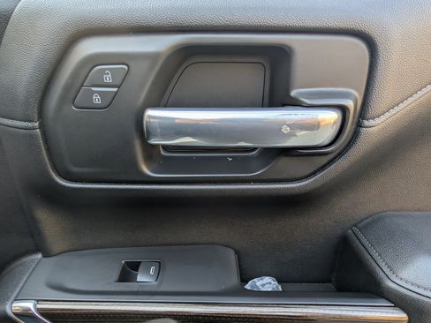 Used 2021 Chevrolet Silverado 1500 LT w/ All Star Edition Plus image 21