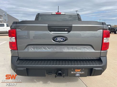 New 2025 Ford Maverick XLT w/ XLT Luxury Package image 4