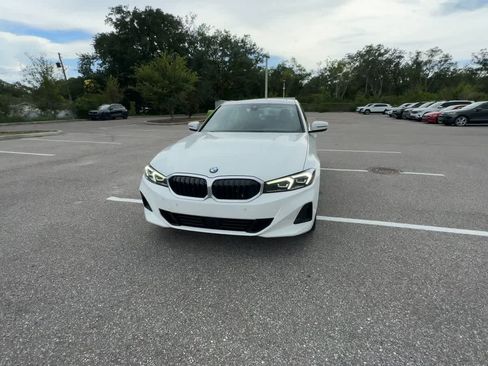Used 2025 BMW 330i Sedan RWD image 3