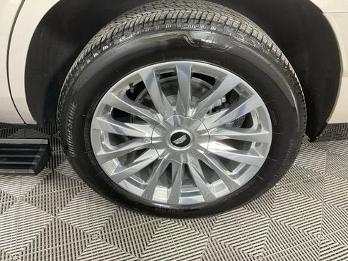 Certified 2023 Cadillac Escalade Premium Luxury w/ Performance Package image 37