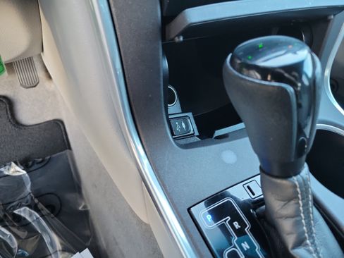 Used 2015 Toyota Camry LE FWD image 20