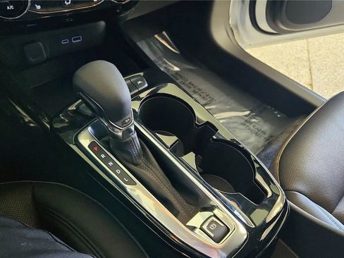 Used 2025 Chevrolet Trax ACTIV w/ Driver Confidence Package FWD image 27