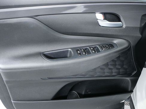 Used 2023 Hyundai Santa Fe SE FWD image 6