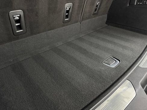 Used 2023 Cadillac Escalade Sport AWD/4WD image 86