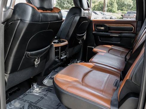 Used 2019 RAM 2500 Limited AWD/4WD image 35