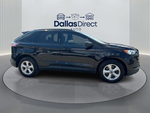 Used 2022 Ford Edge SE image 4