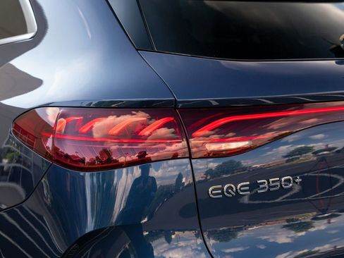 Used 2025 Mercedes-Benz EQE 350+ SUV image 18