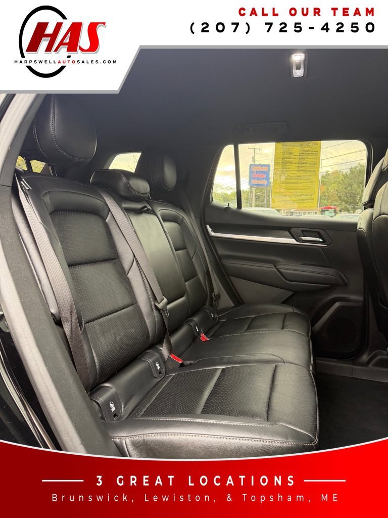 Used 2026 GMC Terrain Elevation w/ Black Edition AWD/4WD image 12