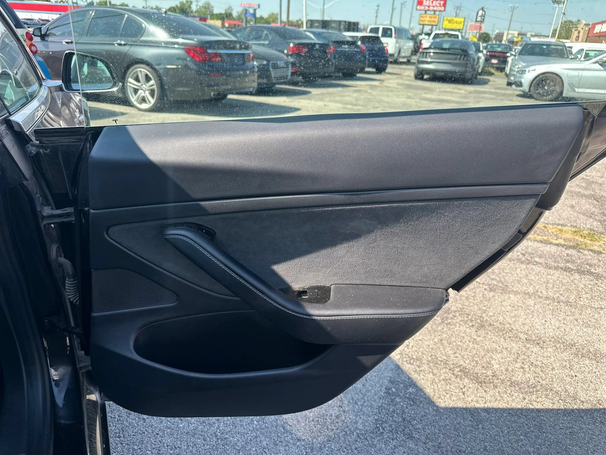 Used 2020 Tesla Model 3 Standard Range Plus RWD image 23