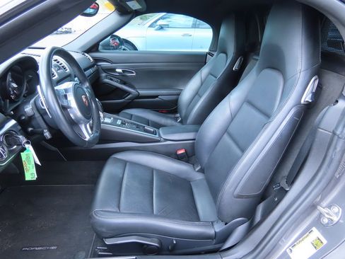 Used 2015 Porsche Boxster image 10