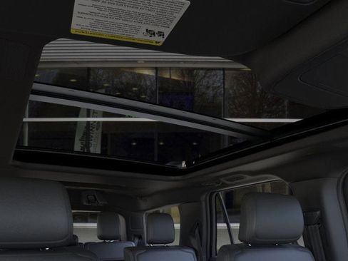 New 2025 Ford Expedition Platinum w/ Stealth Performance Package image 22