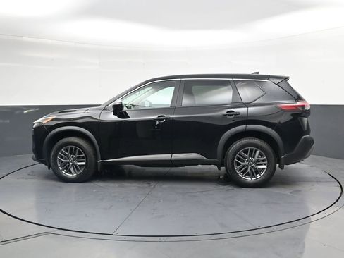 Used 2023 Nissan Rogue S FWD image 6