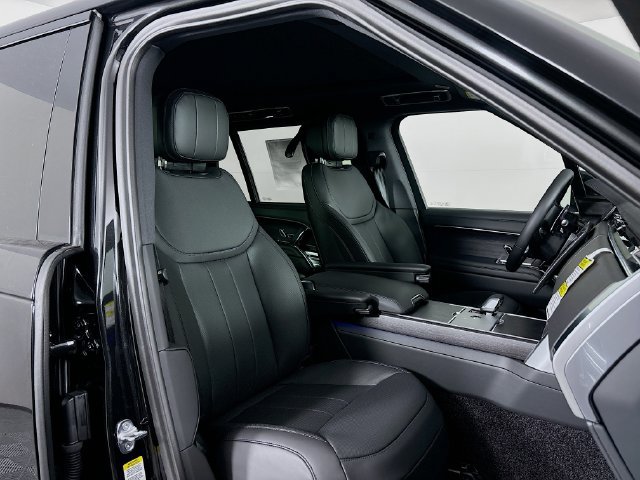 New 2026 Land Rover Range Rover Long Wheelbase SE AWD/4WD image 27
