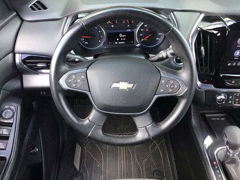 Used 2023 Chevrolet Traverse LT FWD image 21