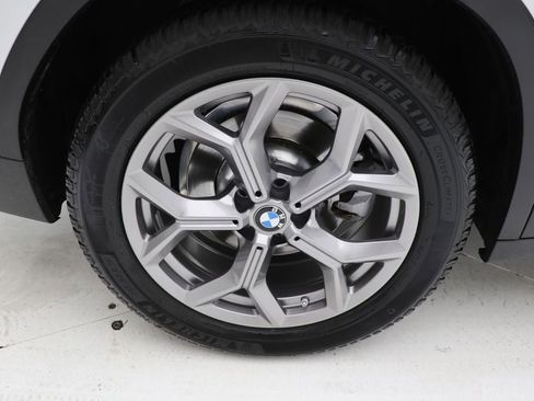 Used 2024 BMW X3 xDrive30i image 10