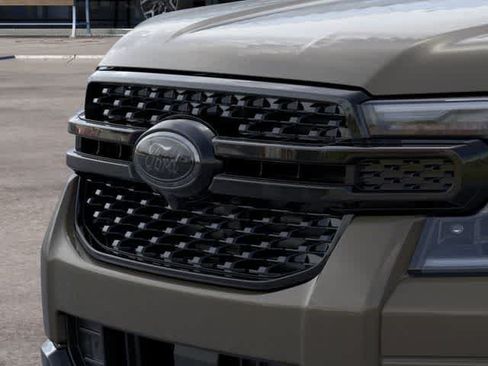 New 2026 Ford Ranger Lariat w/ FX4 Off-Road Package AWD/4WD image 17