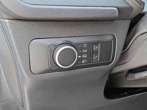 Used 2025 Ford Escape Active AWD/4WD image 25