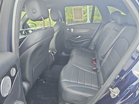 Used 2018 Mercedes-Benz GLC 300 image 14