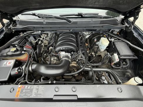 Used 2021 Ford F150 XLT w/ Equipment Group 302A High AWD/4WD image 19