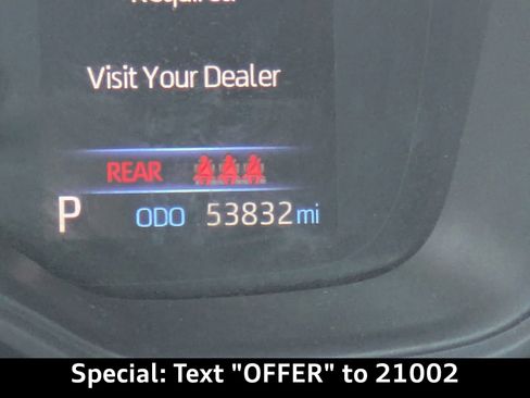 Used 2022 Toyota Corolla SE image 31