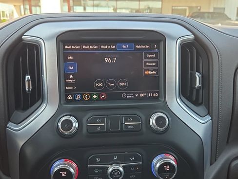 Used 2021 GMC Sierra 1500 SLT w/ SLT Premium Package AWD/4WD image 30