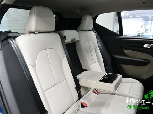 Used 2025 Volvo XC40 B5 Ultra w/ Protection Package Premier AWD/4WD image 56