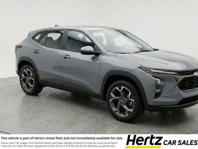 Used 2025 Chevrolet Trax LT