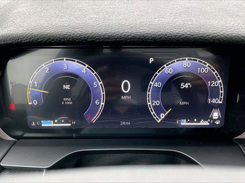 New 2025 Jeep Grand Cherokee L Altitude image 25