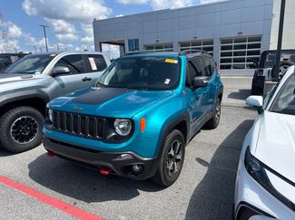 Used 2021 Jeep Renegade Trailhawk w/ Sun & Sound Group AWD/4WD video 1