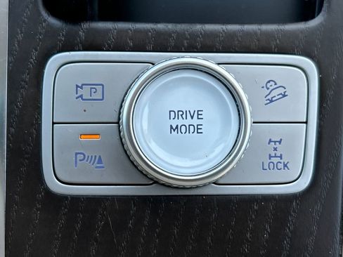 Used 2024 Genesis GV80 3.5T w/ Prestige Package image 16