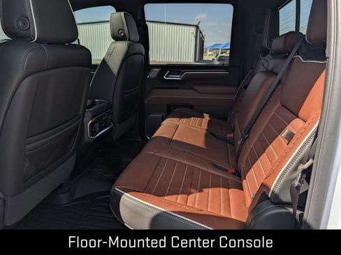 New 2026 GMC Sierra 2500 Denali Ultimate AWD/4WD image 28