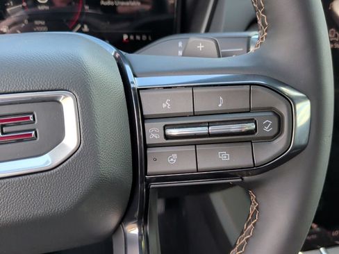 New 2026 GMC Terrain AT4 w/ Technology Package II AWD/4WD image 19
