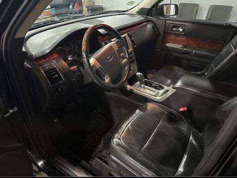 Used 2009 Ford Flex Limited image 12